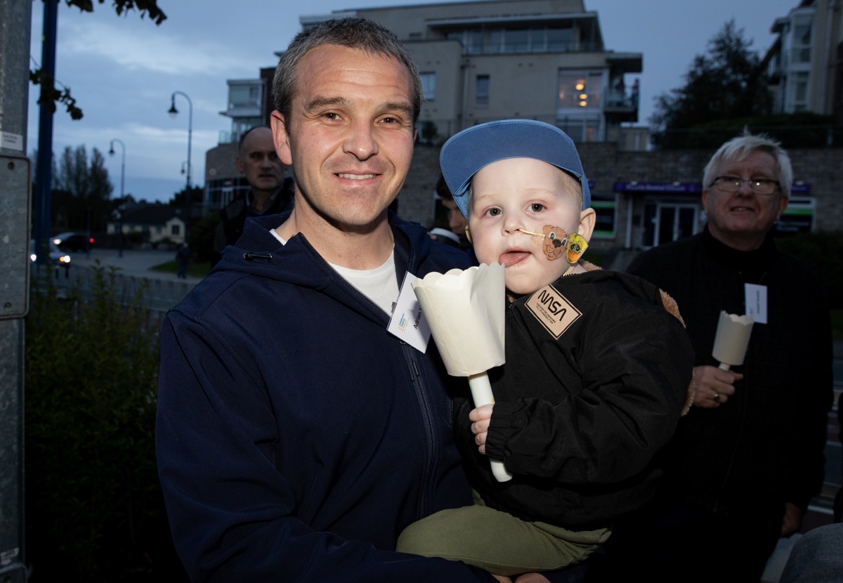 LIGHT IT UP GOLD WALK