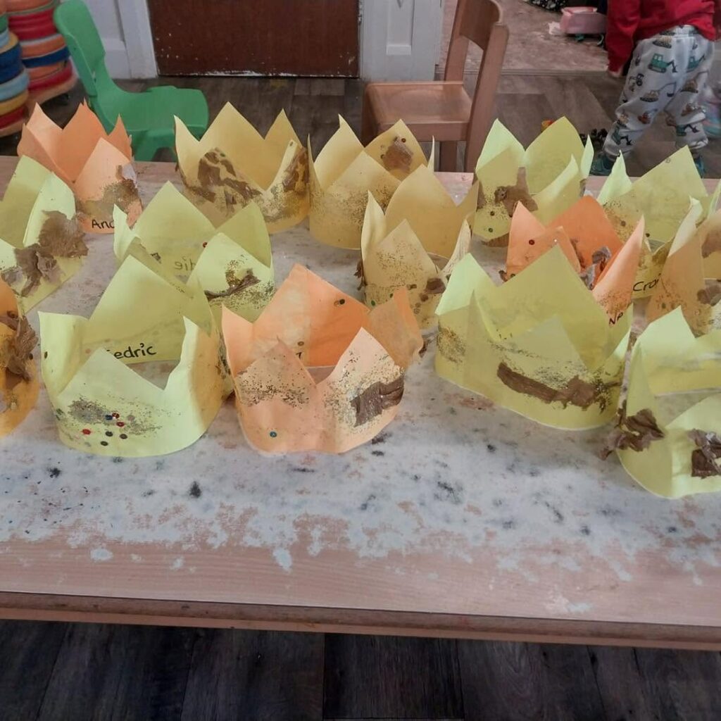 Paper crowns painted by children